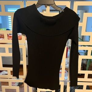 MICHAEL KORS off the shoulder sweater